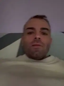 Snapshot of Dachialo chatting on April 1, 2026, 12:50 pm Dachialo online show from April 1, 2026, 12:50 pm