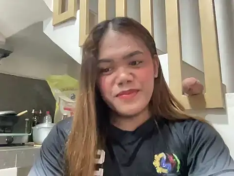 Snapshot of yourhotwild_bella chatting on April 7, 2026, 6:25 am yourhotwild bella online show from April 7, 2026, 6:25 am