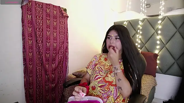 Snapshot of devika_kumar chatting on May 25, 2026, 7:09 pm devika kumar online show from May 25, 2026, 7:09 pm