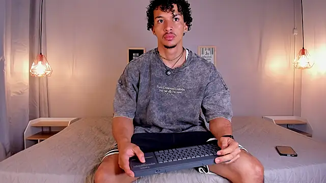 Snapshot of dominik_drake chatting on May 21, 2026, 12:12 pm dominik drake online show from May 21, 2026, 12:12 pm