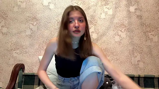 Snapshot of MariLuxe chatting on March 29, 2026, 3:56 pm MariLuxe online show from March 29, 2026, 3:56 pm