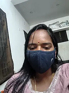 Tamil Sangeetha online show from April 4, 2026, 8:28 pm