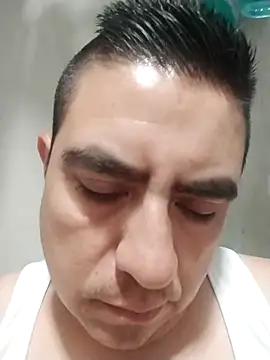 Snapshot of Manuel3910 chatting on May 12, 2026, 4:20 am Manuel3910 online show from May 12, 2026, 4:20 am