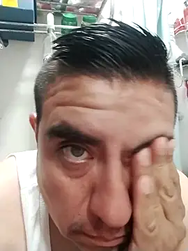 Snapshot of Manuel3910 chatting on June 5, 2026, 1:01 am Manuel3910 online show from June 5, 2026, 1:01 am