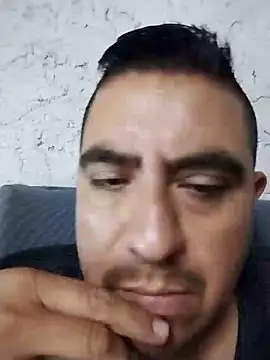 Manuel3910 online show from July 13, 2026, 5:32 am