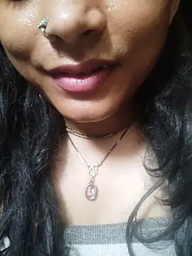 SweetTsAngel online show from April 19, 2026, 7:18 am