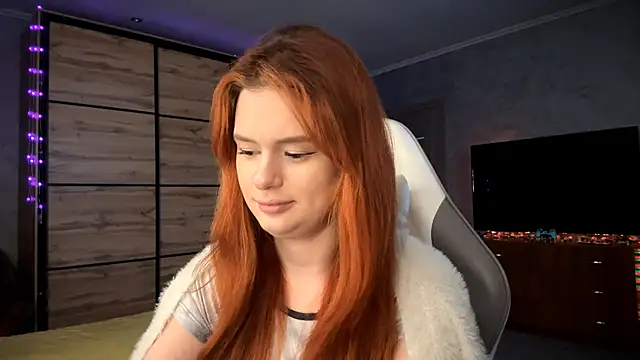 FoxyEmma online show from April 2, 2026, 3:09 pm