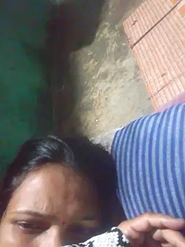 Snapshot of riyaa_sexyy chatting on April 3, 2026, 6:17 pm riyaa sexyy online show from April 3, 2026, 6:17 pm