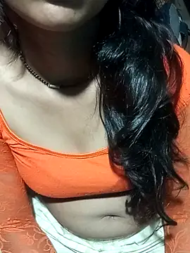 riyaa sexyy online show from May 7, 2026, 3:28 pm