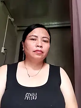 Snapshot of -Hami- chatting on April 25, 2026, 6:27 am -Hami- online show from April 25, 2026, 6:27 am