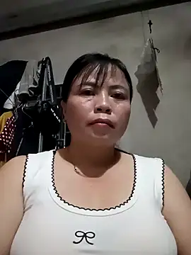 Snapshot of -Hami- chatting on April 27, 2026, 12:58 pm -Hami- online show from April 27, 2026, 12:58 pm