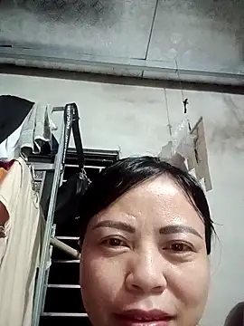 Snapshot of -Hami- chatting on May 7, 2026, 6:02 pm -Hami- online show from May 7, 2026, 6:02 pm