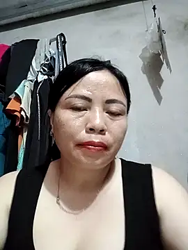 Snapshot of -Hami- chatting on May 9, 2026, 3:56 am -Hami- online show from May 9, 2026, 3:56 am