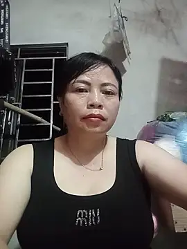 Snapshot of -Hami- chatting on May 19, 2026, 6:36 pm -Hami- online show from May 19, 2026, 6:36 pm