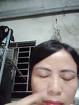 Snapshot of -Hami- chatting on May 27, 2026, 5:32 pm -Hami- online show from May 27, 2026, 5:32 pm