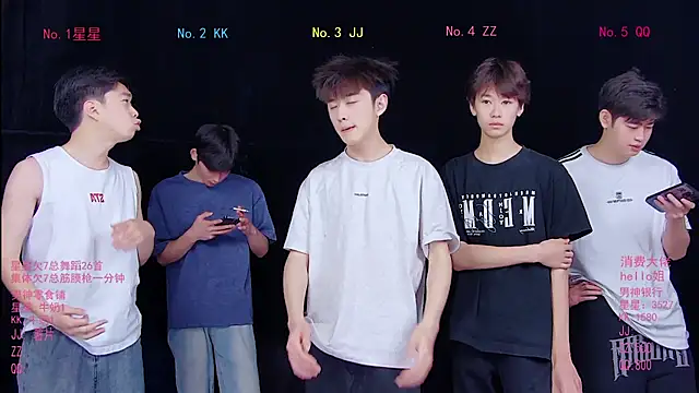 Snapshot of KOboys-818 chatting on May 9, 2026, 2:39 am KOboys-818 online show from May 9, 2026, 2:39 am