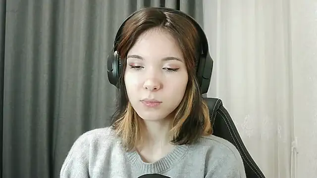 RubyBooby online show from April 18, 2026, 4:55 pm