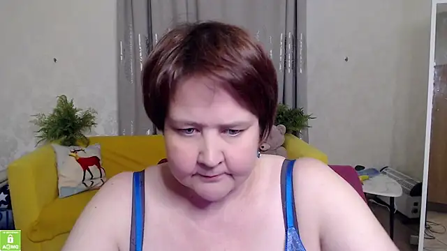 QUEEN02030 online show from April 29, 2026, 3:05 pm