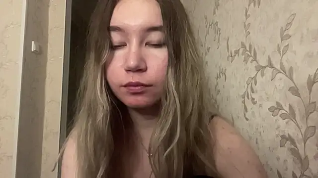 IreneOrbison online show from April 14, 2026, 9:10 pm