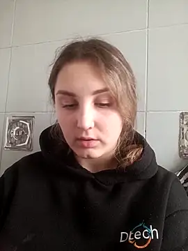 Snapshot of DomiXnika chatting on April 1, 2026, 1:52 pm DomiXnika online show from April 1, 2026, 1:52 pm