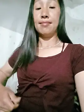 Lisa-aa online show from May 16, 2026, 1:13 am