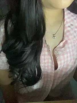 Snapshot of Rosecute11 chatting on April 11, 2026, 10:41 am Rosecute11 online show from April 11, 2026, 10:41 am