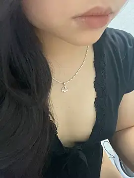Snapshot of Rosecute11 chatting on May 5, 2026, 3:31 pm Rosecute11 online show from May 5, 2026, 3:31 pm