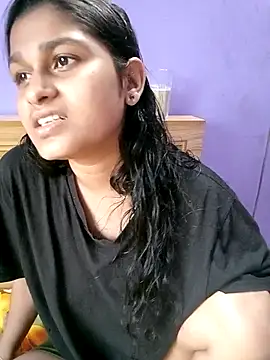 Snapshot of Jerin_Couple61 chatting on May 10, 2026, 8:19 am Jerin Couple61 online show from May 10, 2026, 8:19 am