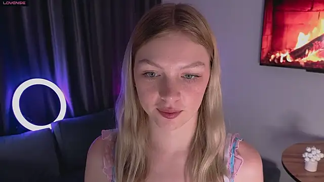 PatriciaaReed online show from May 23, 2026, 6:07 am