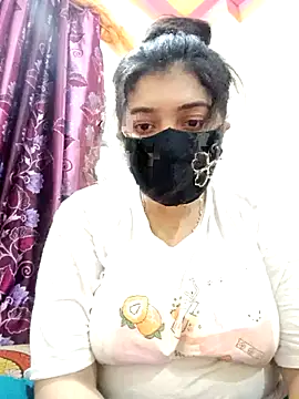 Snapshot of Joya-22 chatting on April 2, 2026, 5:21 pm Joya-22 online show from April 2, 2026, 5:21 pm