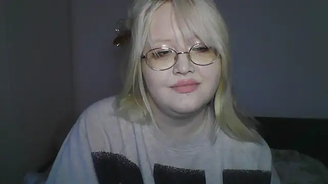 Snapshot of Elayne_Sweet chatting on May 9, 2026, 6:07 am Elayne Sweet online show from May 9, 2026, 6:07 am