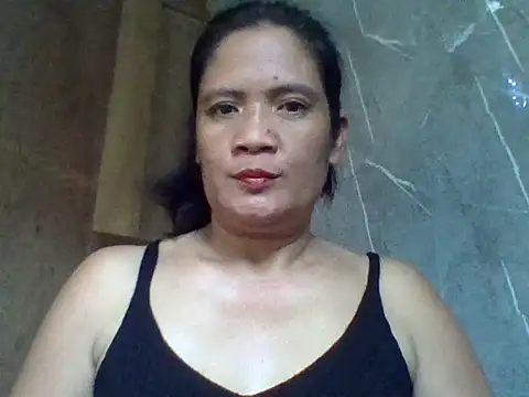 PinayZaira online show from June 13, 2026, 7:39 am