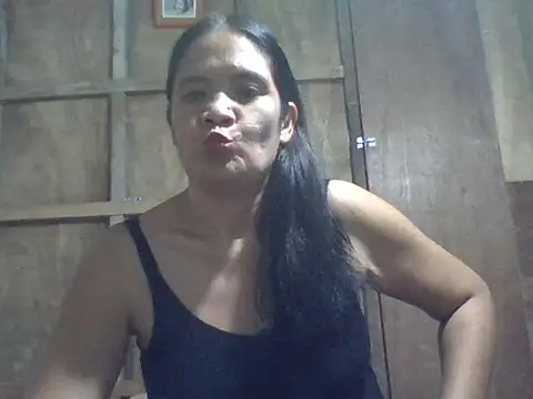 PinayZaira online show from June 18, 2026, 11:14 am
