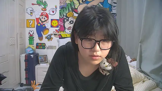 mianmian-666 online show from April 12, 2026, 11:15 am