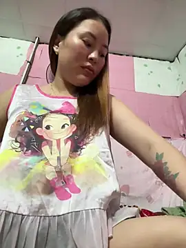 Lina-Naughty online show from April 19, 2026, 5:51 am