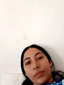 Snapshot of Ann_Houston chatting on May 1, 2026, 3:49 pm Ann Houston online show from May 1, 2026, 3:49 pm