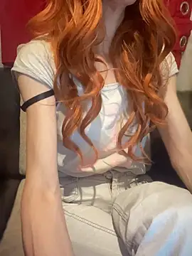 Snapshot of Marta_milf chatting on March 31, 2026, 10:10 pm Marta milf online show from March 31, 2026, 10:10 pm