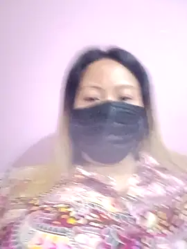 Snapshot of Bristy_BigBoobs chatting on April 10, 2026, 3:28 pm Bristy BigBoobs online show from April 10, 2026, 3:28 pm