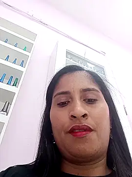 Snapshot of SofiaMendez1_ chatting on April 13, 2026, 3:28 pm SofiaMendez1 online show from April 13, 2026, 3:28 pm