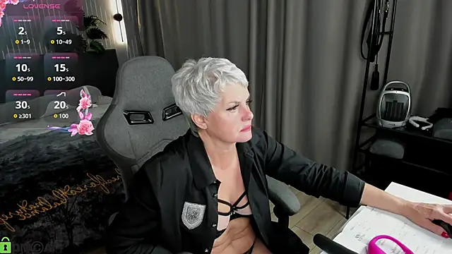 Linda Zef1r online show from May 22, 2026, 9:26 am