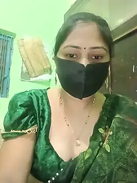 Snapshot of Pinki-girl chatting on June 17, 2026, 4:26 am Pinki-girl online show from June 17, 2026, 4:26 am
