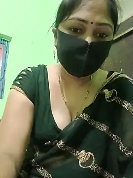 Snapshot of Pinki-girl chatting on June 19, 2026, 4:50 am Pinki-girl online show from June 19, 2026, 4:50 am