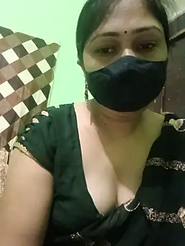 Snapshot of Pinki-girl chatting on July 1, 2026, 5:20 am Pinki-girl online show from July 1, 2026, 5:20 am