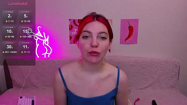 Snapshot of Marie_Reyess chatting on May 5, 2026, 5:59 am Marie Reyess online show from May 5, 2026, 5:59 am