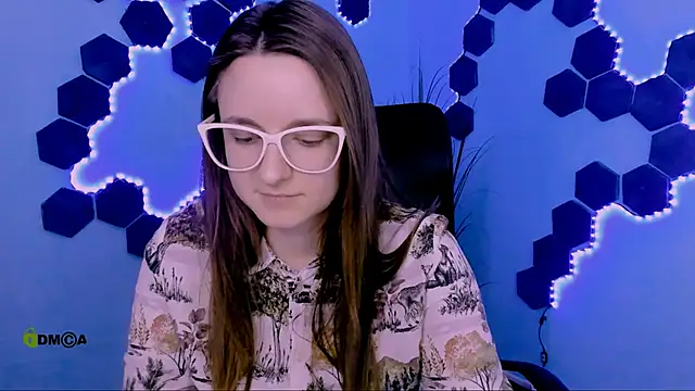 Snapshot of mary_is_cool chatting on April 6, 2026, 8:48 am mary is cool online show from April 6, 2026, 8:48 am