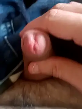 olivaissul online show from April 8, 2026, 1:22 pm