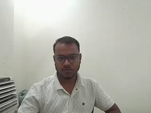 RajaDarling26 online show from July 23, 2026, 6:44 am