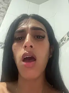 Snapshot of luna_duque chatting on May 24, 2026, 8:58 pm luna duque online show from May 24, 2026, 8:58 pm
