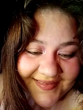 Briandasmit online show from April 15, 2026, 1:56 am