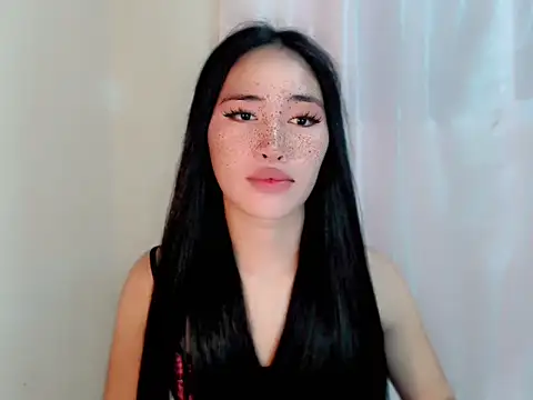 urasiankylie online show from April 24, 2026, 9:34 am